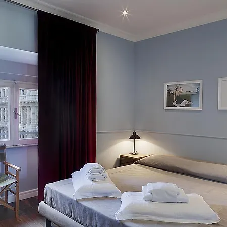 Art Seven Guest house